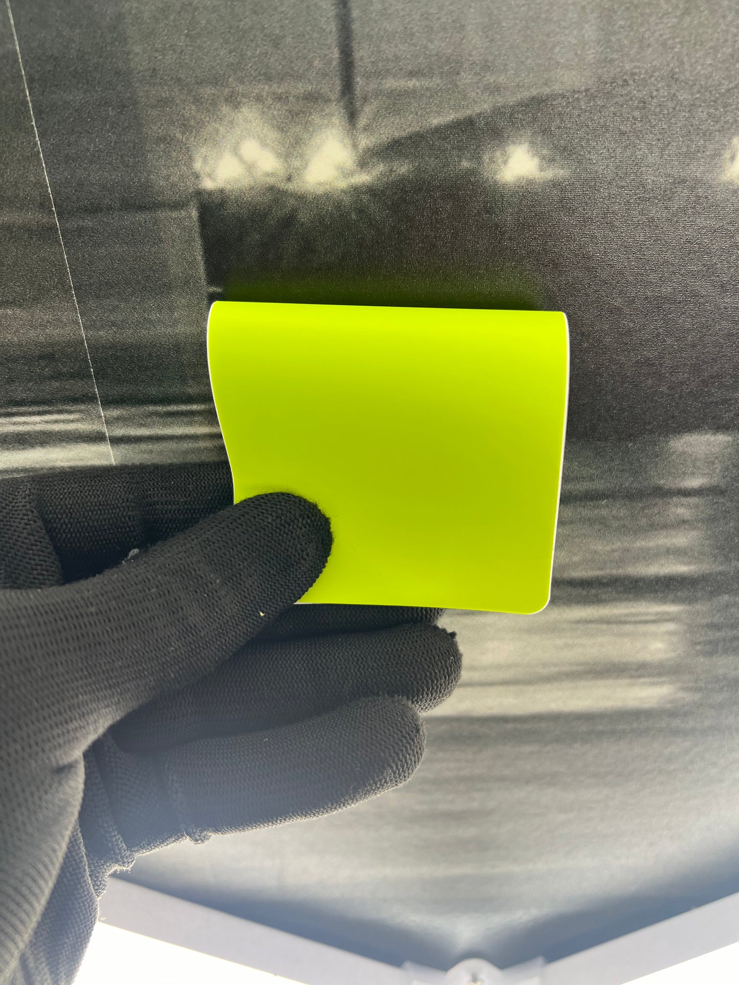 Ultra Flat Fluorescent Yellow